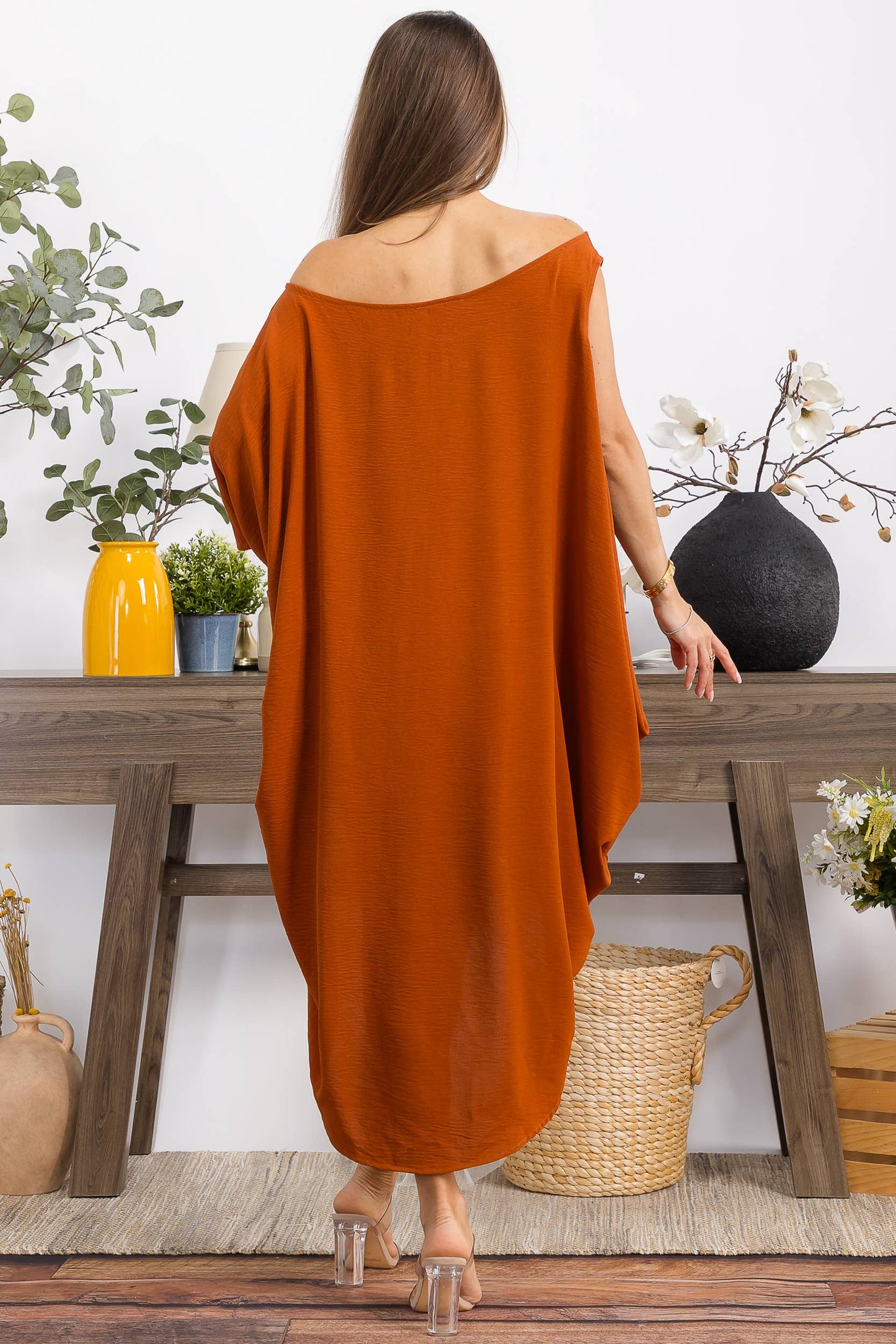 HH735X-S PLUS SIZE COLD SHOULDER DRESS: RUST / One Size